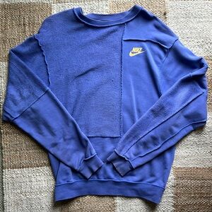 Retro Nike purple textured sweatshirt